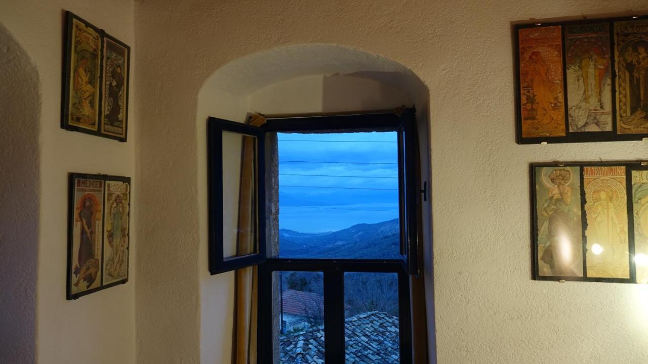 Aegae The Old Olive Mill Houseヴィラ エクステリア 写真